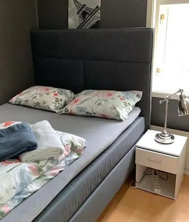 Apartment Sentrum 400 M *
