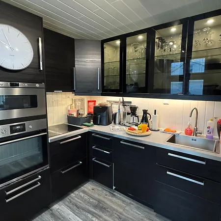 Apartment Prime Location, 400 M From The Town Centre *