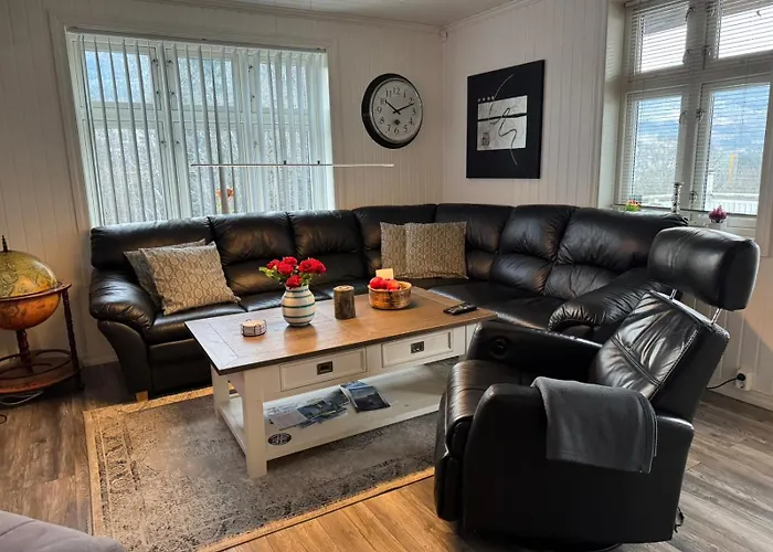 Prime Location, 400 M From The Town Centre