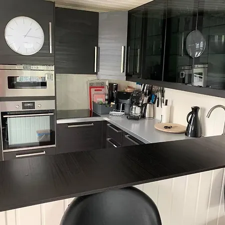 Prime Location, 400 M From The Town Centre Appartement *